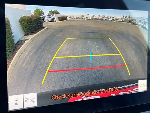 Certified 2025 Toyota Grand Highlander AWD image 22