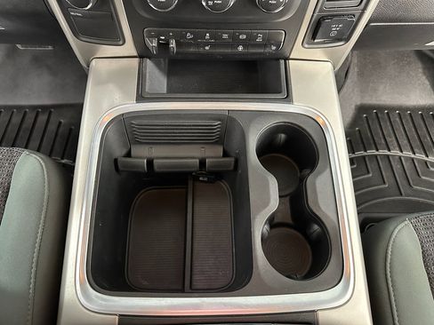 Used 2017 RAM 2500 Big Horn AWD/4WD image 18