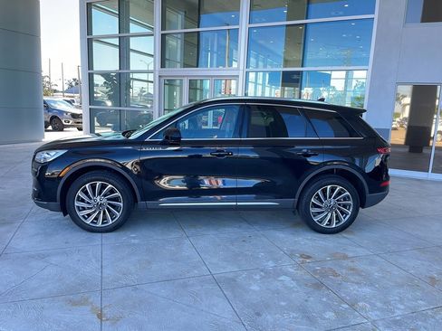 Used 2023 Lincoln Corsair Reserve image 64