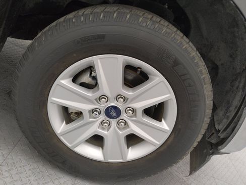 Used 2020 Ford F150 XLT RWD image 31
