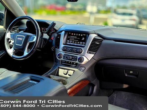 Used 2016 GMC Yukon SLT w/ Open Road Package AWD/4WD image 18