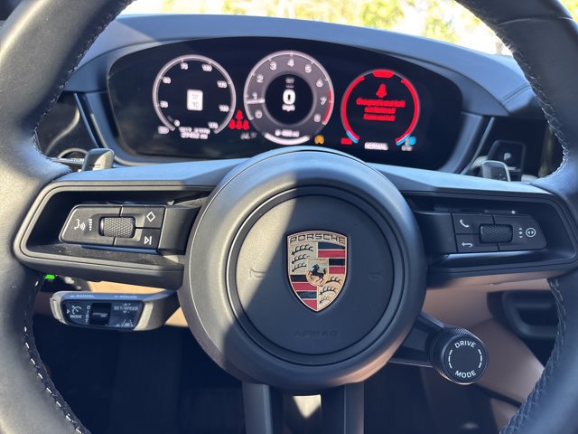 Used 2024 Porsche Cayenne AWD/4WD image 27