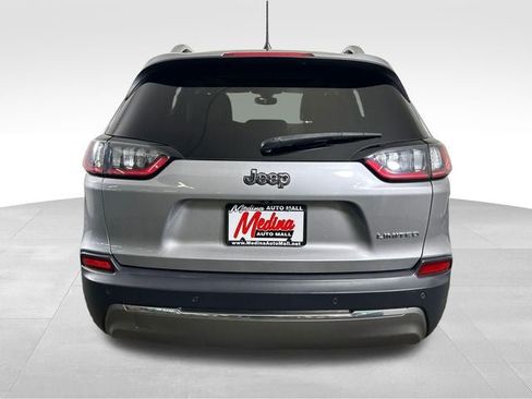 Used 2019 Jeep Cherokee Limited FWD image 6