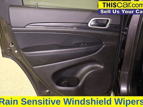 Used 2020 Jeep Grand Cherokee Limited w/ Luxury Group II image 35