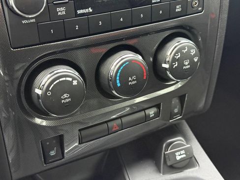 Used 2009 Dodge Challenger SRT8 RWD image 19