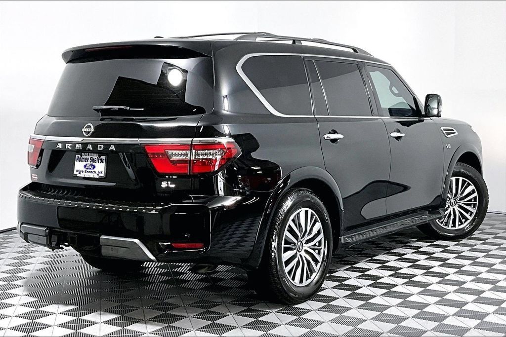 Used 2021 Nissan Armada SL w/ Captain's Chairs Package RWD image 12