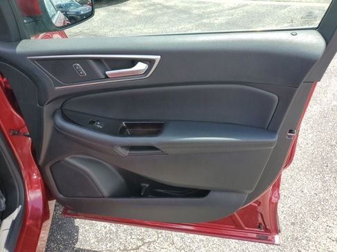 Used 2015 Ford Edge SEL w/ Equipment Group 201A FWD image 52