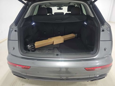 Used 2023 Audi Q5 2.0T Prestige w/ Prestige Package AWD/4WD image 16