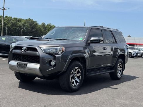 Used 2017 Toyota 4Runner TRD Off-Road AWD/4WD image 24