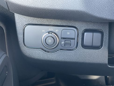 New 2025 Mercedes-Benz Sprinter 2500 image 26