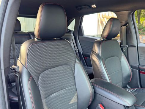 Used 2023 Ford Escape ST-Line w/ Tech Pack #1 FWD image 34