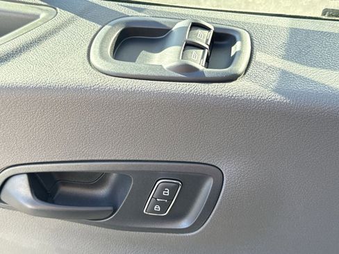 New 2026 Ford Transit 150 148 Medium Roof w/ Load Area Protection Package image 17