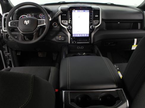 New 2026 RAM 2500 Big Horn AWD/4WD image 10