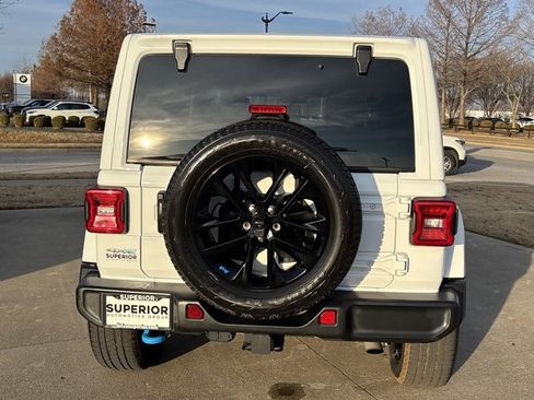 Used 2023 Jeep Wrangler Unlimited Sahara w/ Cold Weather Group image 5