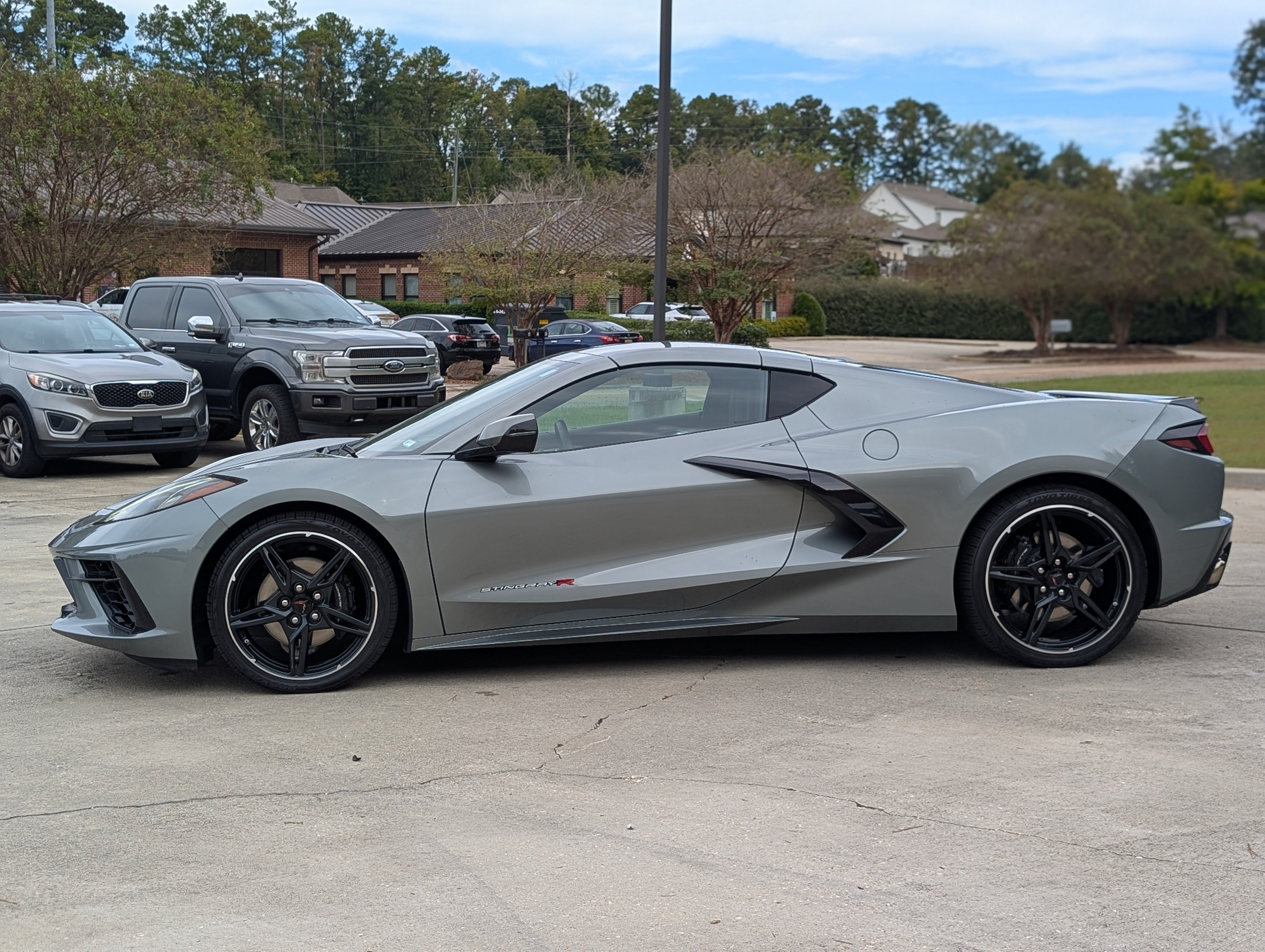 Used 2024 Chevrolet Corvette Stingray Preferred Cpe RWD image 6