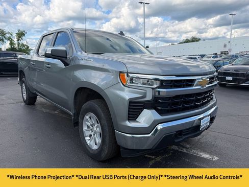 Used 2023 Chevrolet Silverado 1500 LT AWD/4WD image 5