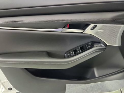 New 2026 MAZDA MAZDA3 Hatchback w/Premium Plus Pkg AWD/4WD image 9