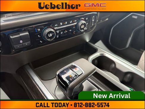 Used 2023 Chevrolet Silverado 1500 LTZ AWD/4WD image 32