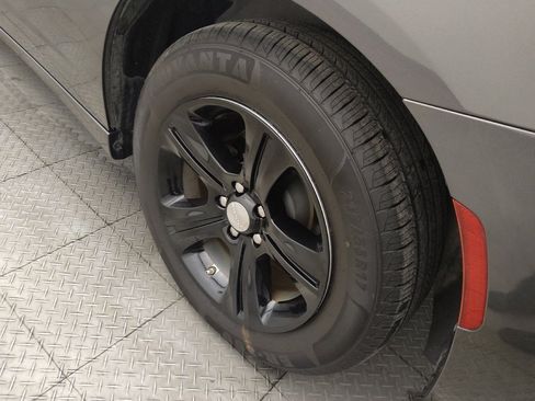 Used 2023 Dodge Charger SXT RWD image 31