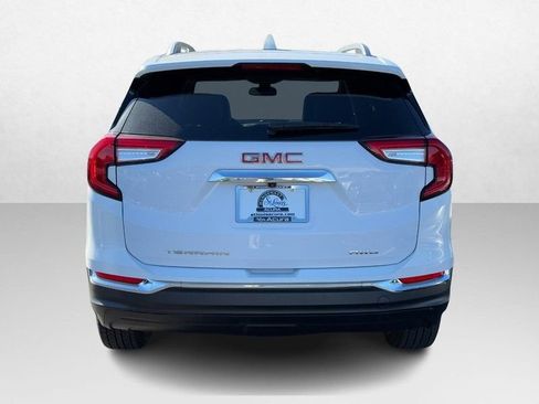 Used 2022 GMC Terrain SLT image 5