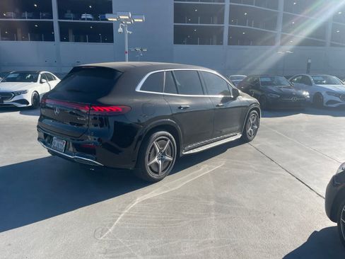 Certified 2023 Mercedes-Benz EQS 580 4MATIC SUV image 3