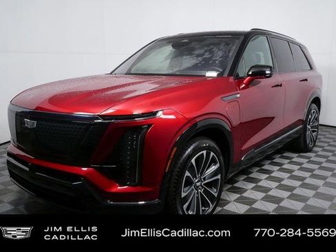 Certified 2026 Cadillac Vistiq Sport image 25