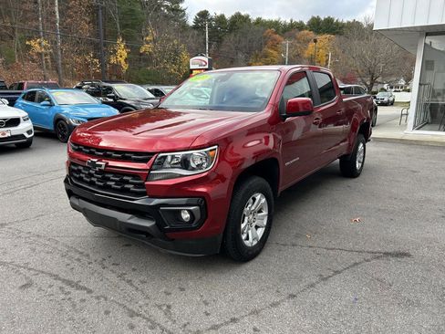 Used 2022 Chevrolet Colorado LT w/ Safety Package image 4