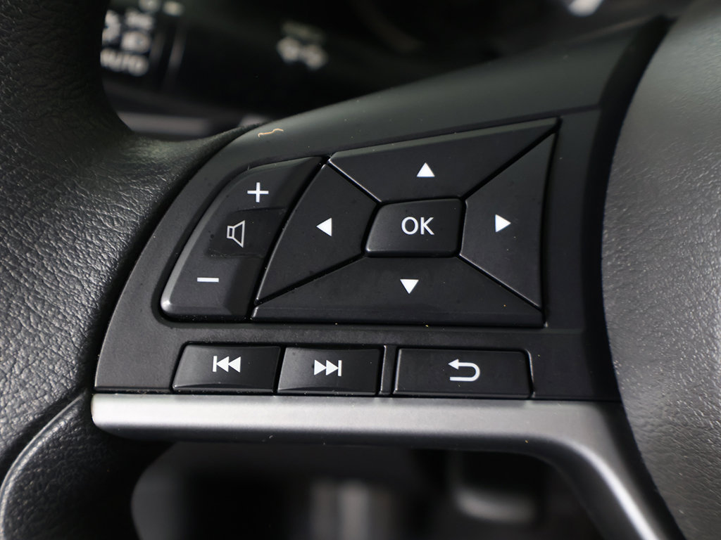 Used 2023 Nissan Altima 2.5 SV AWD/4WD image 37