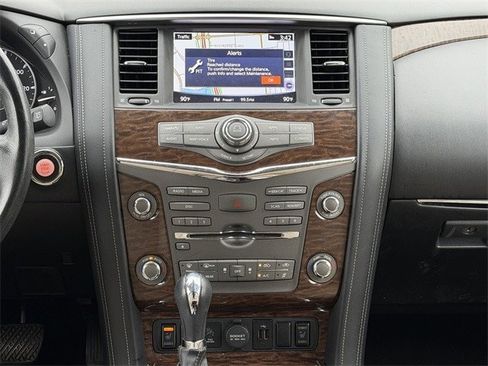 Used 2019 Nissan Armada SL w/ Premium Package image 17