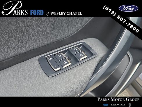 Used 2025 VinFast VF 8 Eco AWD/4WD image 18