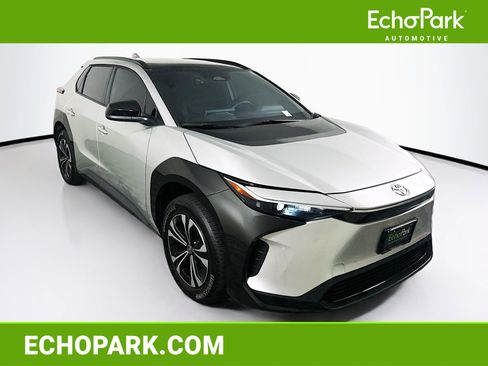 Used 2024 Toyota bZ4X AWD image 1