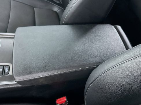 Used 2019 Honda Accord Sport image 18