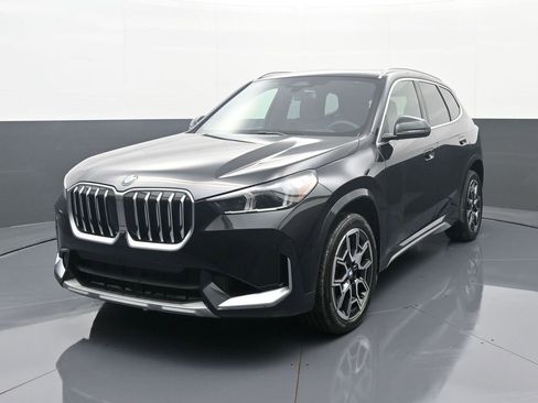 Used 2025 BMW X1 xDrive28i image 1