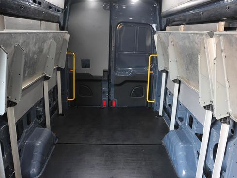 Used 2020 Ford Transit 250 148 High Roof Extended image 10