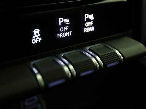 Used 2026 RAM 1500 Big Horn AWD/4WD image 24