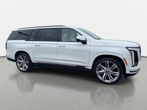 Used 2025 Cadillac Escalade ESV Sport Platinum AWD/4WD image 8