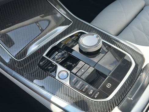 New 2026 BMW X5 M60i image 25