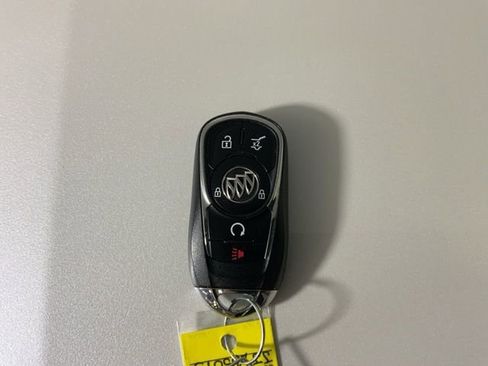Used 2018 Buick Enclave Essence FWD image 37