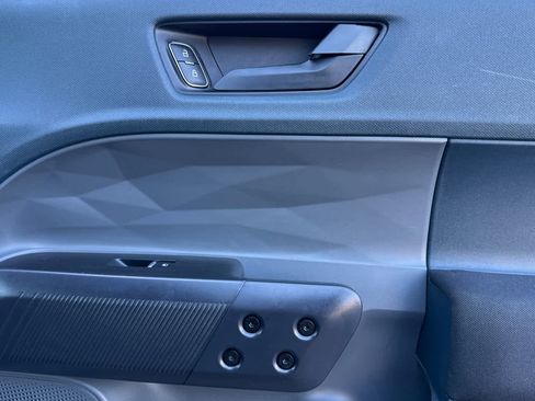 Used 2023 Ford Maverick XL image 17