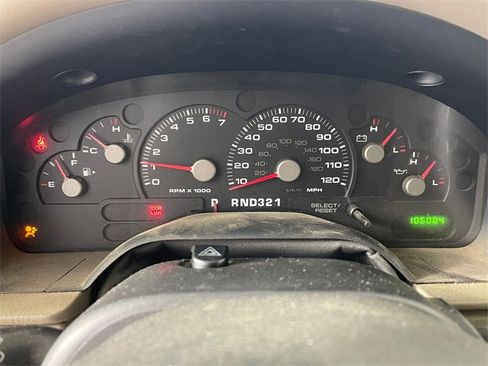 Used 2004 Ford Explorer XLS image 5