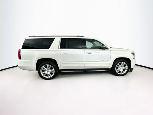 Used 2017 Chevrolet Suburban Premier AWD/4WD image 10