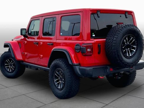 Used 2026 Jeep Wrangler Unlimited Rubicon AWD/4WD image 11