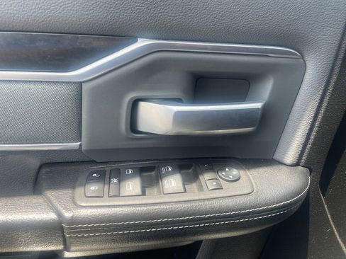 Used 2022 RAM 2500 Big Horn AWD/4WD image 8