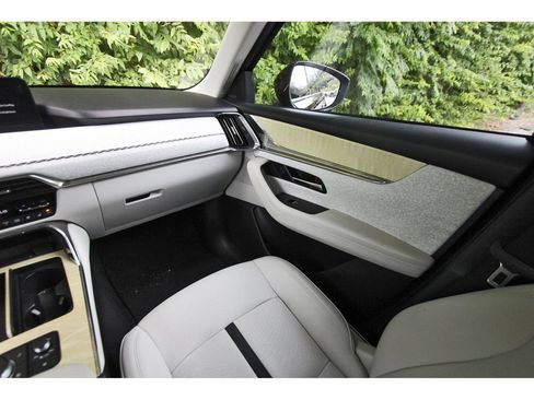 Used 2024 MAZDA CX-90 3.3 Turbo S w/ Premium Plus AWD/4WD image 8