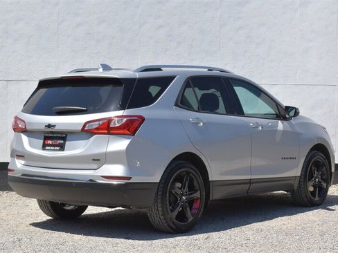 Used 2021 Chevrolet Equinox Premier w/ Redline Edition AWD/4WD image 5