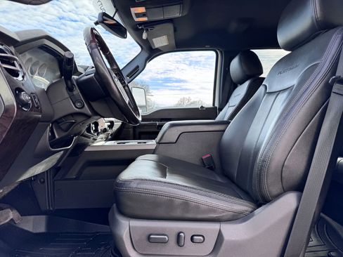 Used 2016 Ford F250 Platinum image 37