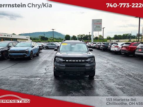 Used 2023 Ford Bronco Sport Outer Banks AWD/4WD image 2