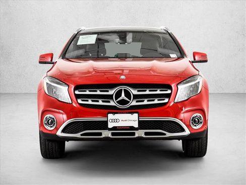 Used 2018 Mercedes-Benz GLA 250 4MATIC image 2