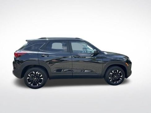 Used 2023 Chevrolet TrailBlazer LT FWD image 8