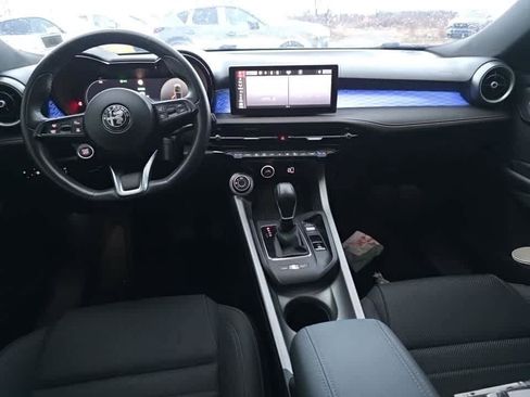 Used 2024 Alfa Romeo Tonale Ti w/ Active Assist Package image 9